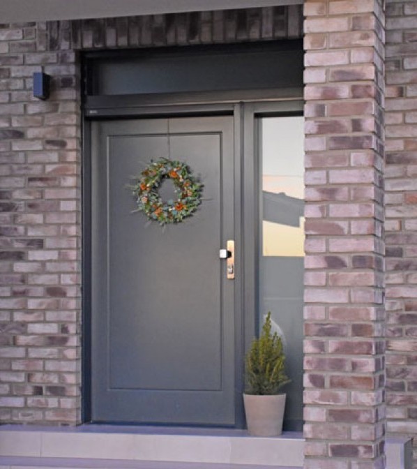 ADLO black front door for houses