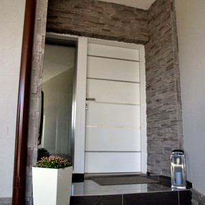 ADLO - Security Termo door Teduo, atypical slats anticoro, side skylight with armor triple-pane glass