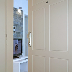 ADLO - Security door Lisbeo, profile design F350, door and doorframe surface Color RAL 9003