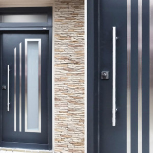 ADLO - Exterior Termo door, glass, vertical oval doorpull, dimensions 90cm x 238cm with top skylight