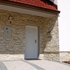 ADLO - Security exterior door Tesim, profile F553, door surface Color RAL 9016