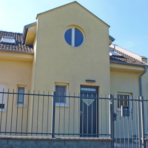 ADLO - Exterior Termo door TEJEN, door finish RAL7016, glass PS451, top skylight