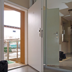 ADLO - Security Termo door TESIM, plain with skylight, glass Stopsol Bronze, door surface white G242