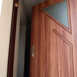 ADLO - Security Termo door JUBEO, glass, triple-pane P452, glass Matelux, slats LOG-339