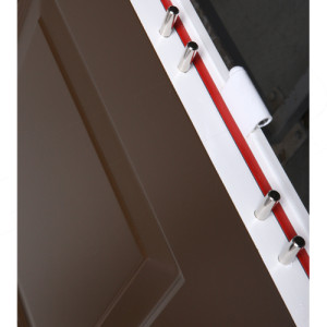 ADLO - Security door TEDUO, Panel design, strong bolts on the hinge side of the door