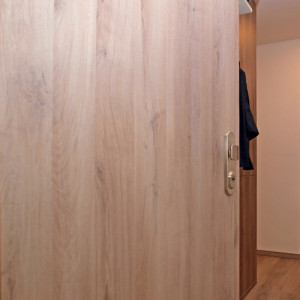 ADLO - Security door ADUO, door surface DRG 563 Oak Kronberg, doorframe white RAL 9003