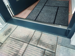 Threshold for TERMO exterior entrance doors to the house, view from the outside