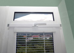 ADLO - Security window, secure locking - detail of locking points